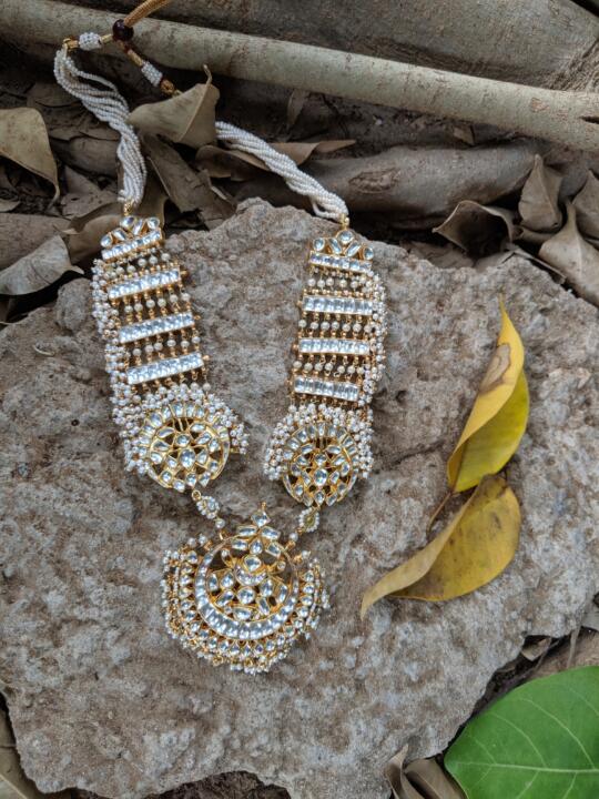 White Jadtar Stone Long Pendant Necklace With Pearl