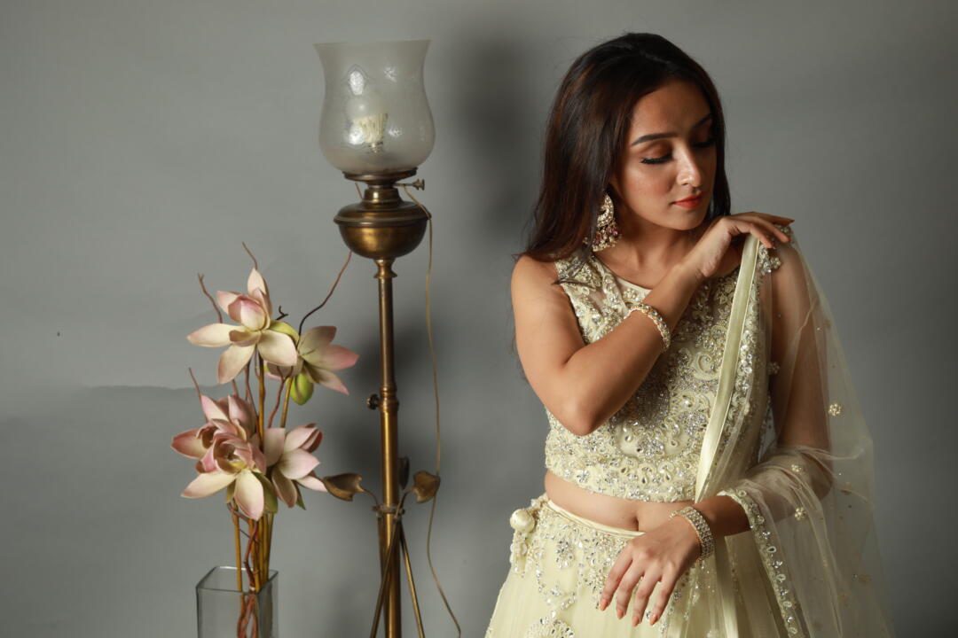 White Jadtar Stone Bangles In Moti Work( Pair)