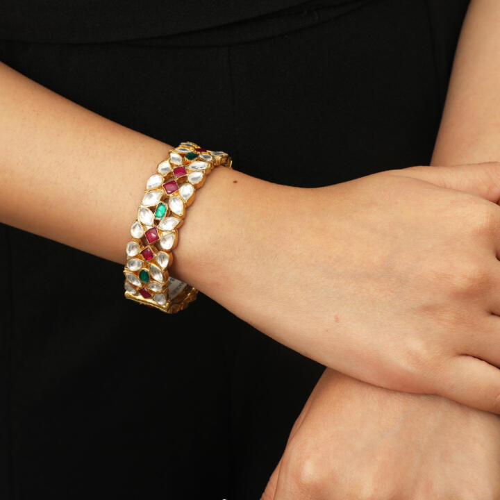 Pink And Green Jadtar Stone Bangles (Single Peice)