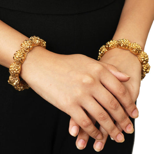 Fluffy Goldenm Gajra Style South Indian Kada (Pair)
