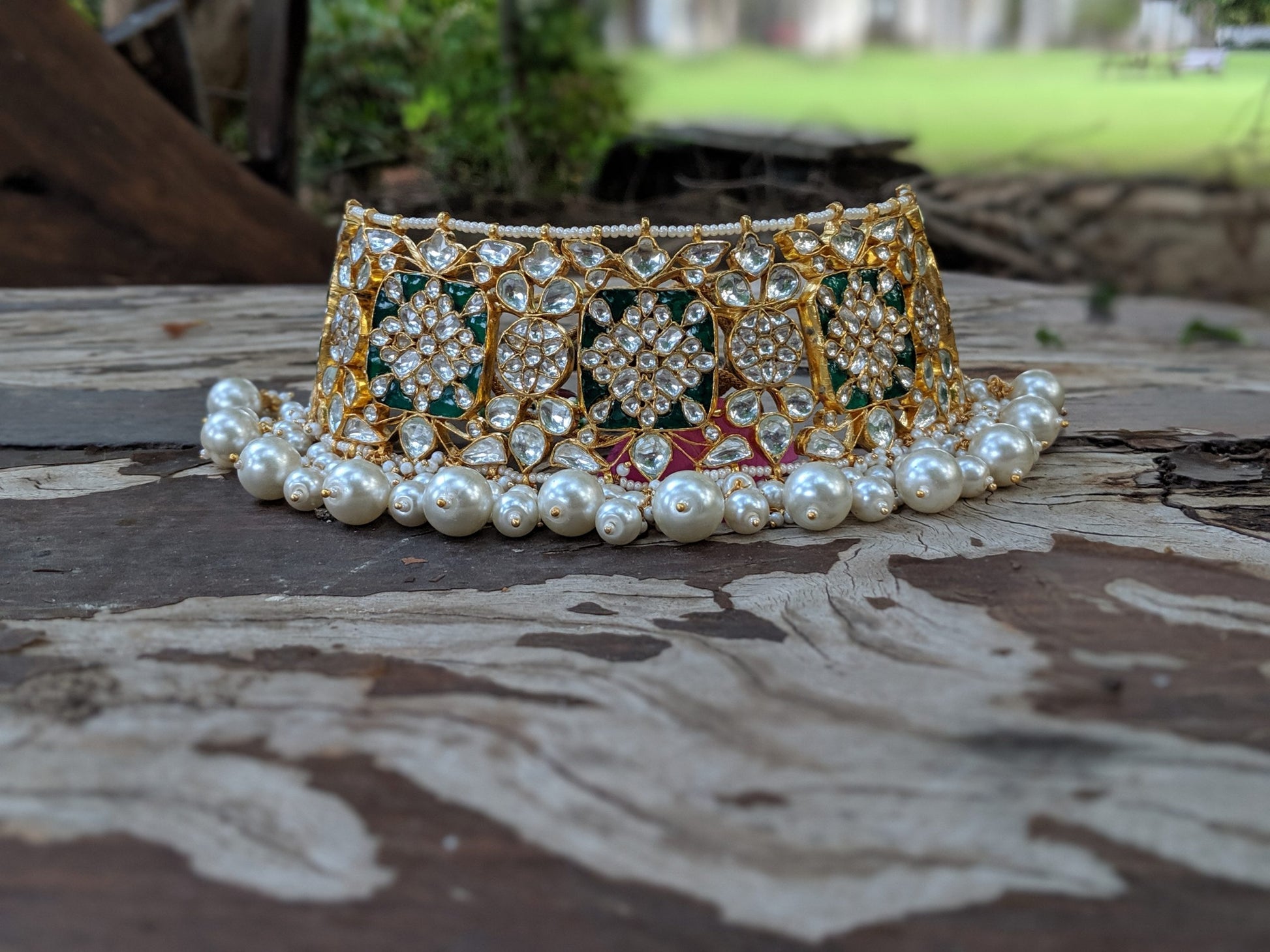 Gold Plated GREEN AND WHITE NECKLACE SET