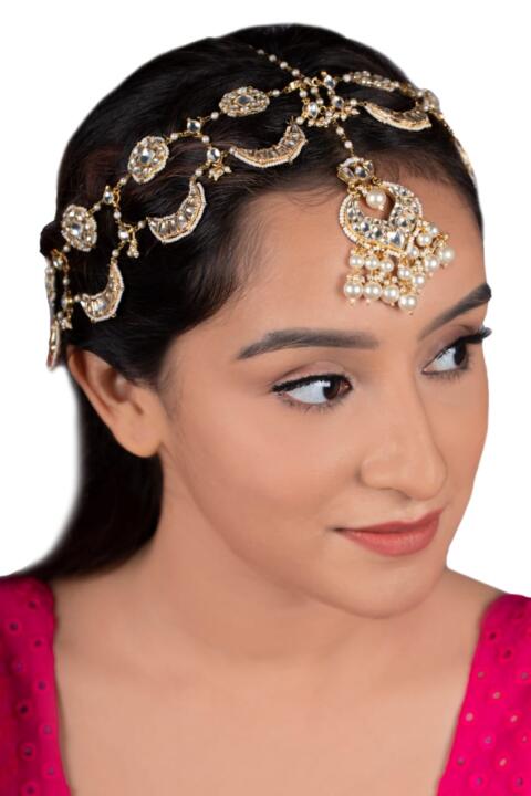 White Chand Shaped Mathapatti