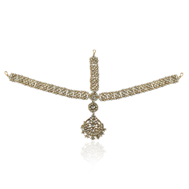 White Jadtar Stone With Small Moti Work Mathapatti