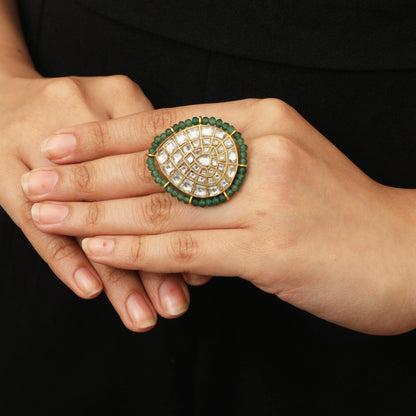 WHITE JADTAR STONES SEA GREEN RING