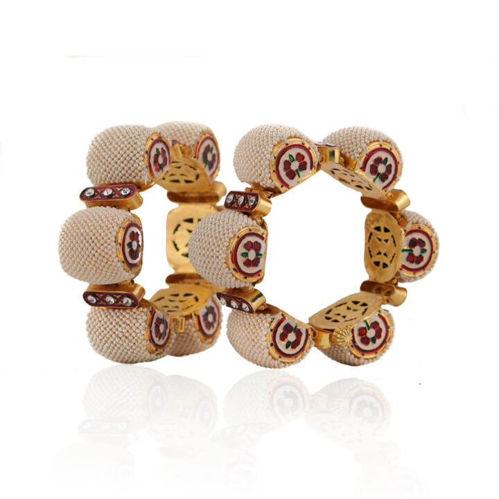 White Flower Work Gajara Bangles