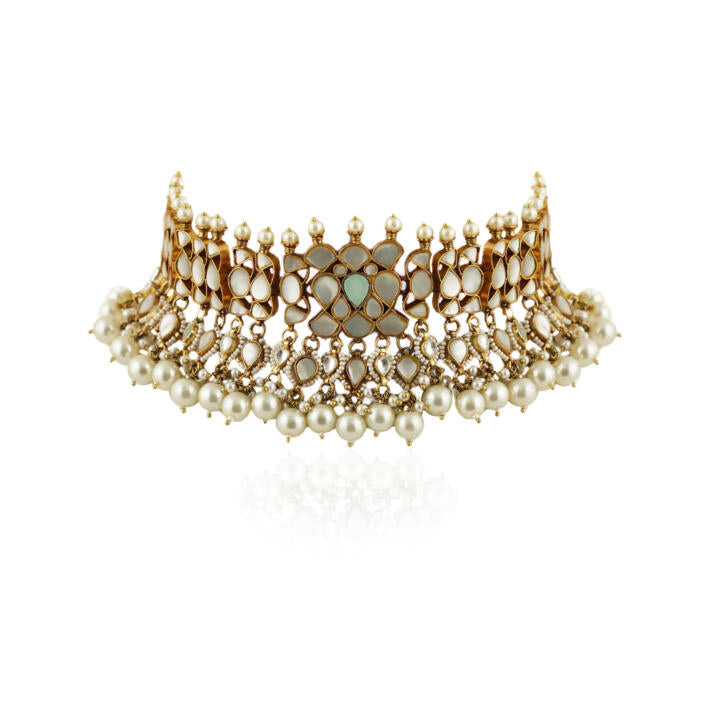 Mother Of Pearl  Necklace  Set With Stud Earrings