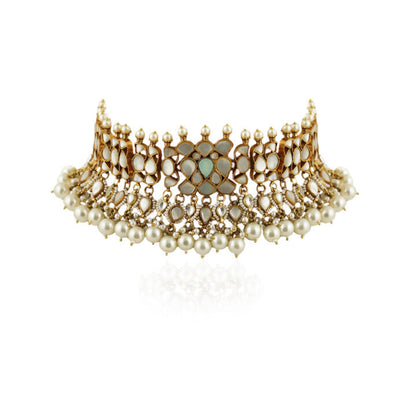 Mother Of Pearl  Necklace  Set With Stud Earrings