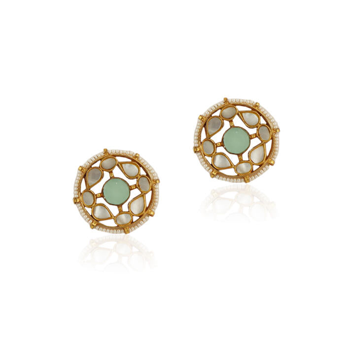 Mother Of Pearl  Necklace  Set With Stud Earrings