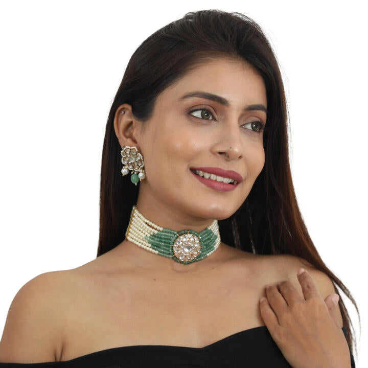 Round  Small Pendent With Sea Green And White Moti Line Atteched  Necklace With Tops