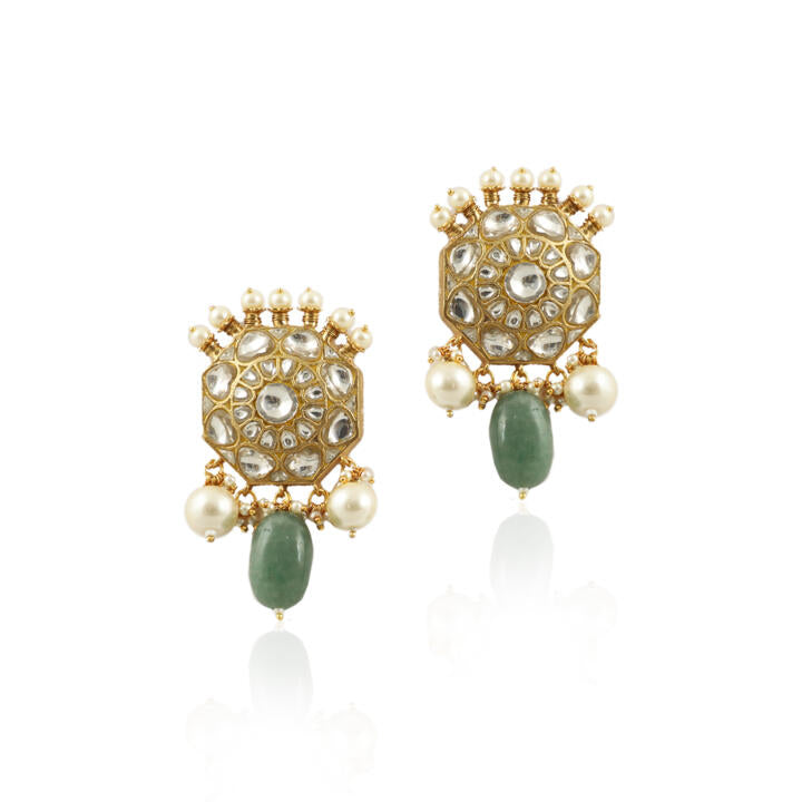 Traditional 22Kt Choker Neckace Set Studded With White Jadtar Stones And Sea Green Beads With Pearls
