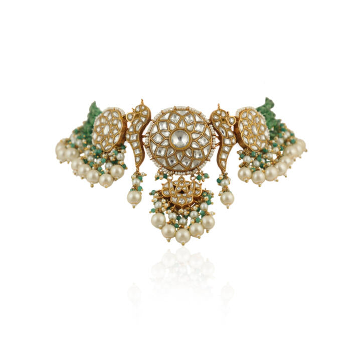 White And Light Green Choker Set With Pearls