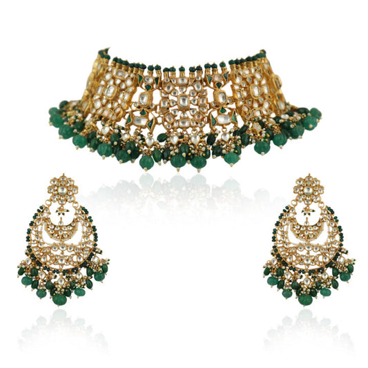 Heavy White Choker Set With Green Beads