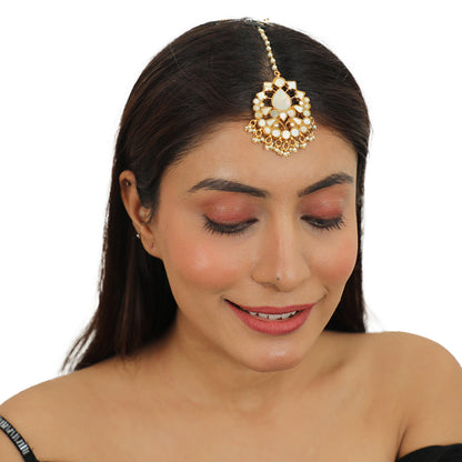 Mother Of Pearl Stones Tikka