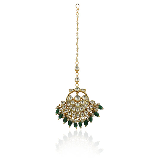 Jadtar Maangtikka With Emerald Green Small Beads