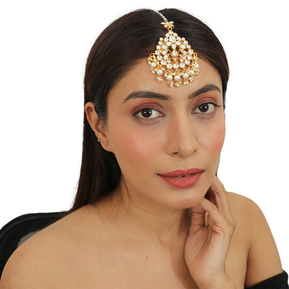 White Jadtar  Stone Pearl Maangtikka