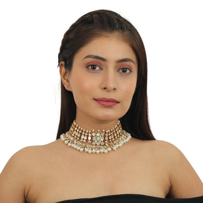 Mother Of Pearl  Necklace  Set With Stud Earrings