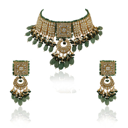 Geomatrical Necklace Set With Earings In Emerald And Sea Green Beads