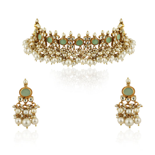Light Green Choker Set With White Pearl