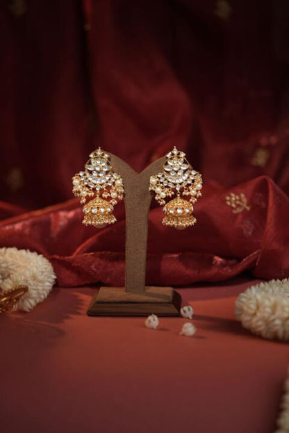 Ethnic Jadtar and Semi-Precious Stone Choker with Matching Earrings