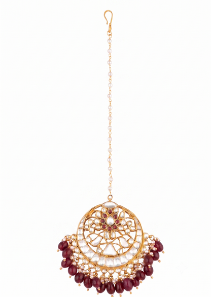 White Jadtar And Pink Pearl Studded Maang Tikka
