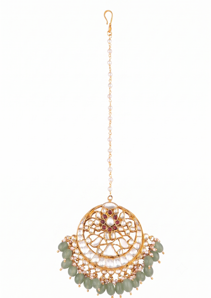White Jadtar And Pink Pearl Studded Maang Tikka