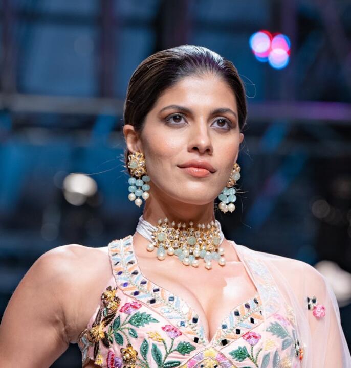 Unique Indian Bridal Wear Sea Green Choker Set With White Pearl