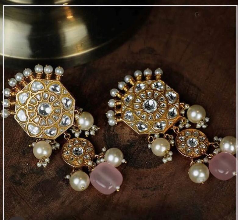 White Jadtar Stone Necklace Set Light Pink Beads With Peral