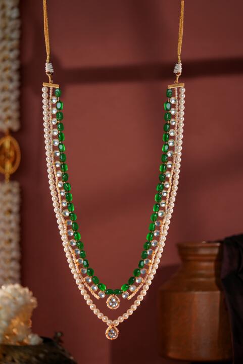 Emerald green beads with white jadtar stone and pearl two layered maala