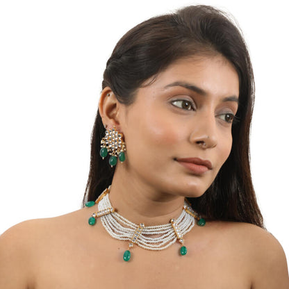 Neclace Set Beaded With Delicate Strings Of Pearls And Emerald Beads