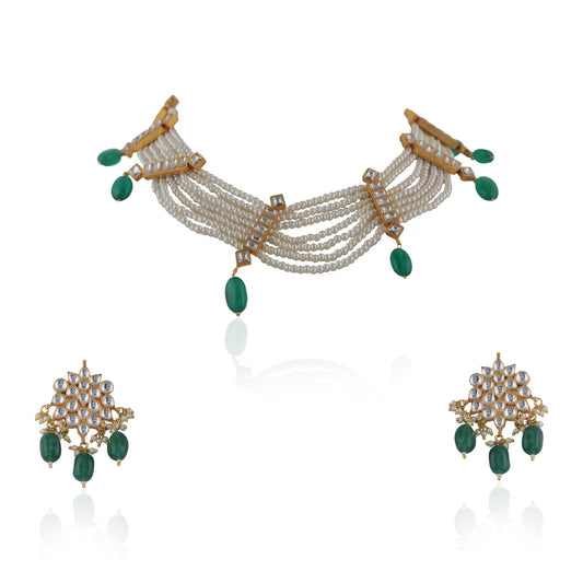 Neclace Set Beaded With Delicate Strings Of Pearls And Emerald Beads
