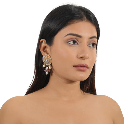 White Jadtar Choker Set With White Pearl And Blue Hangings