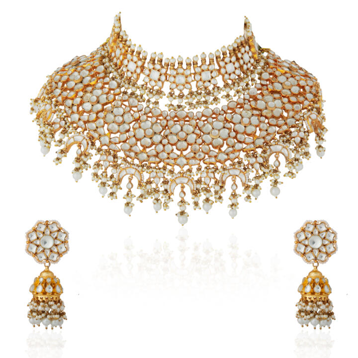 WHITE FLORAL INDIAN TRADITIONAL WEAR BRIDE SPECIAL DOUBLE LAYERED NECKLACE WITH JHUMKI