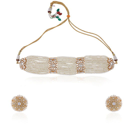 Glamorous White Pearl Choker With Studs