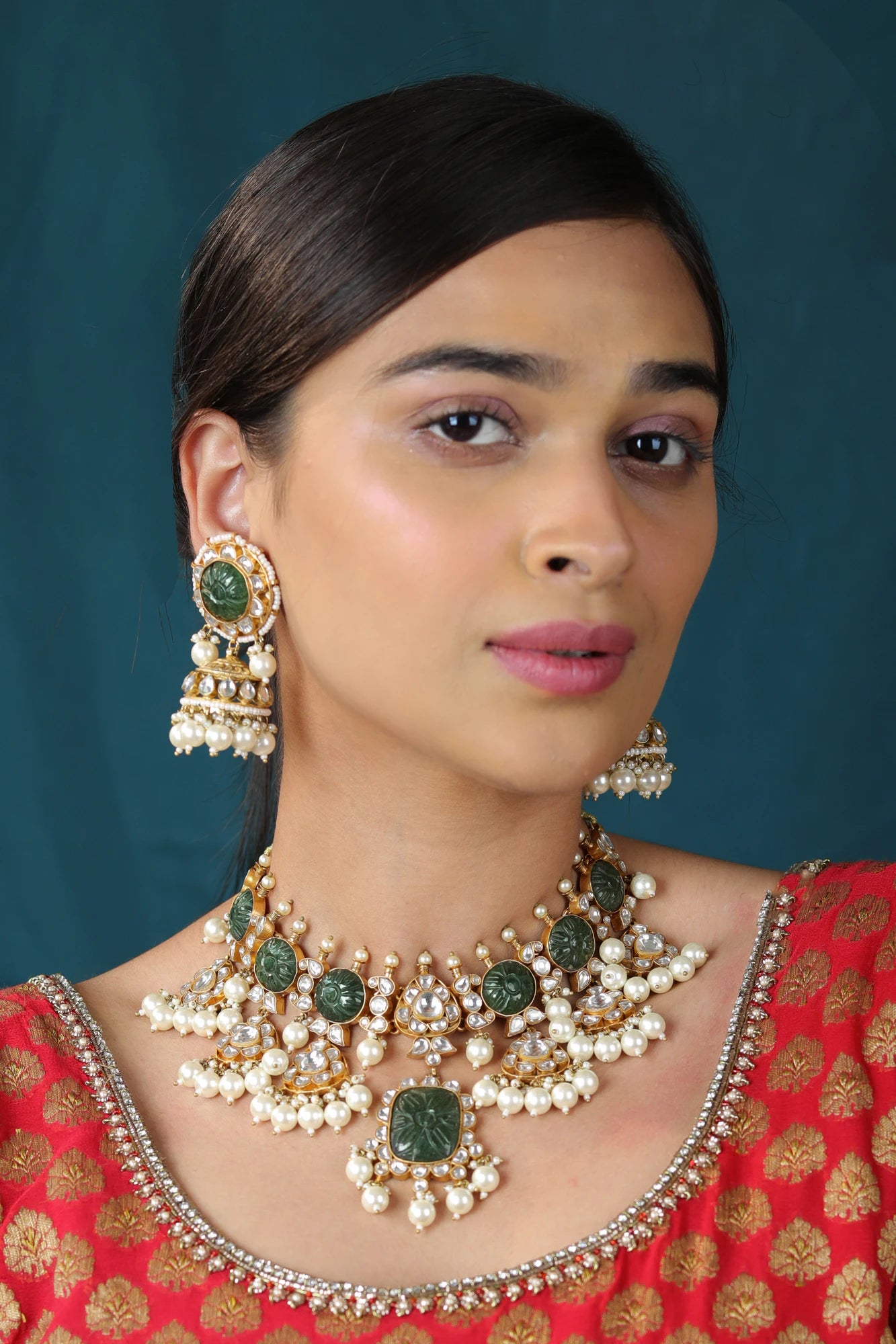 Indian handcrafted green necklace set with mozanite and carved stones