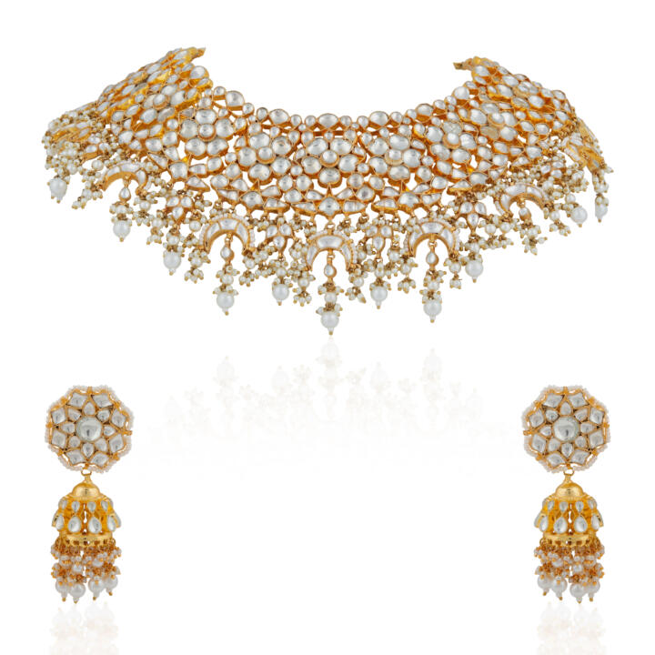 White gold plated Necklace set with pearl