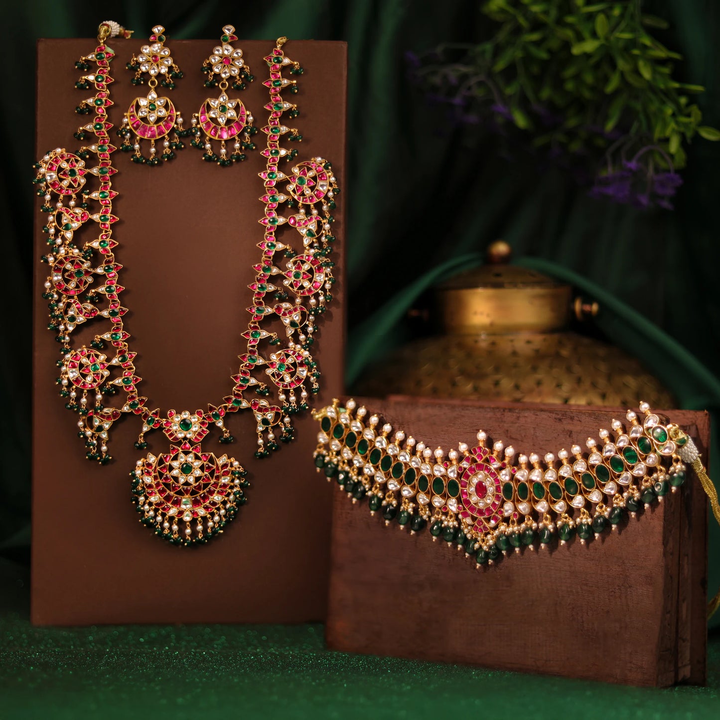 22kt gold plated pink green wedding wear necklace set