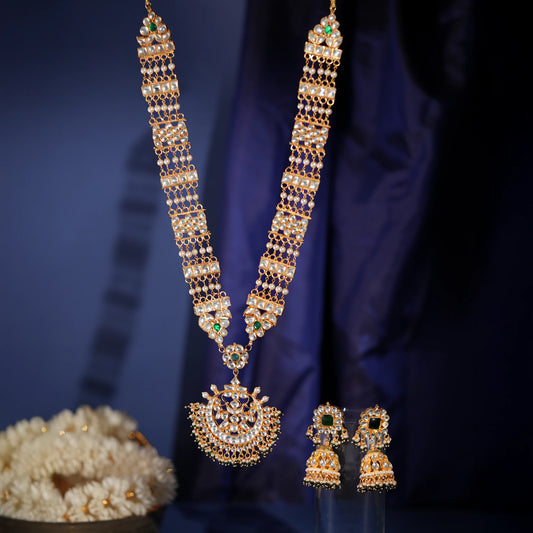 Maharaja style groom Necklace with Royal pendant design in antique finish