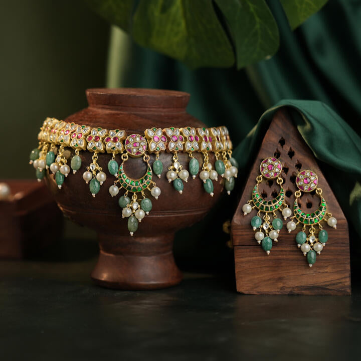 pink and green choker set with pearl
