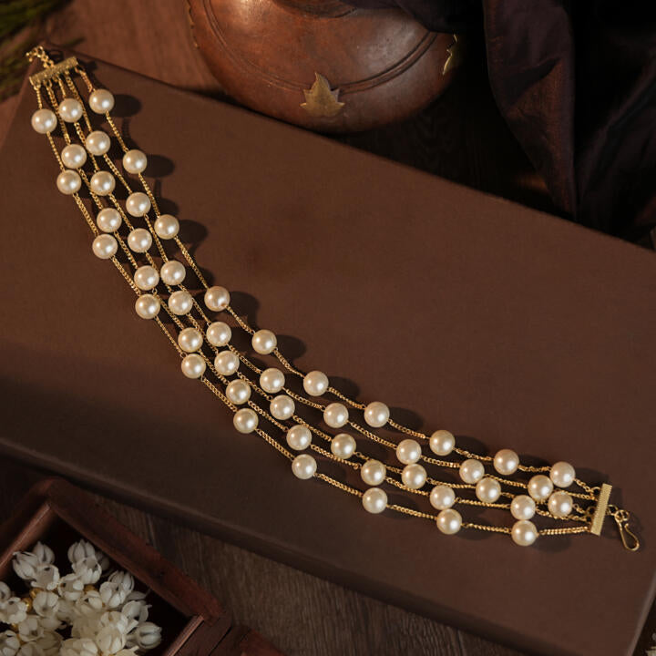 Gold plated pearl beaded jewellery set/choker set
