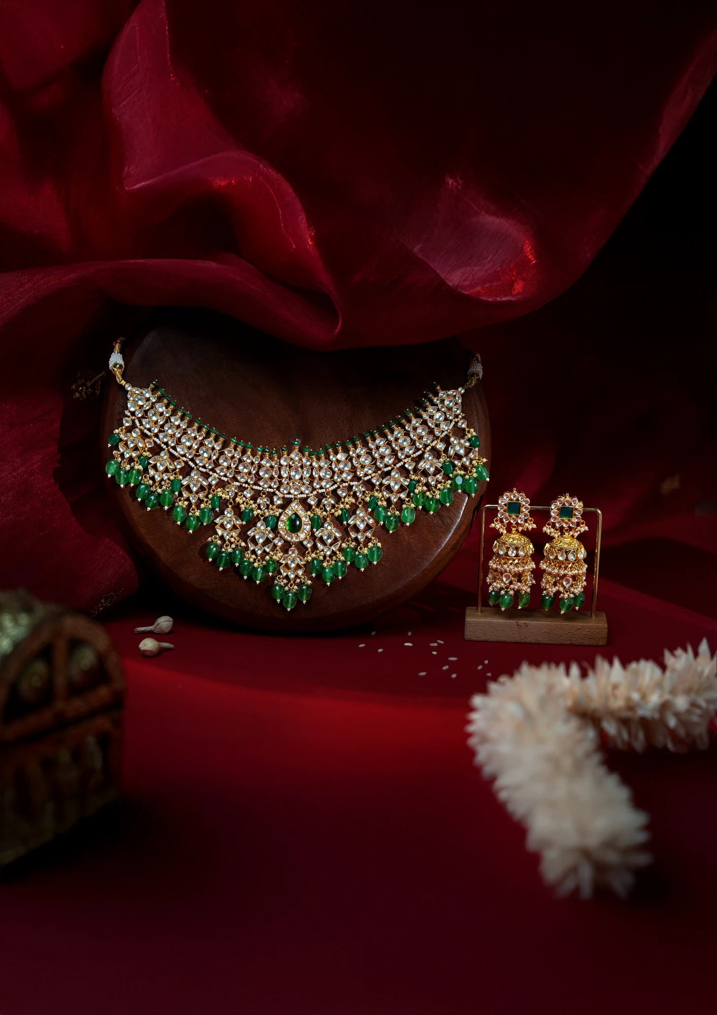 White jadtar stone Bridal necklace set with emerald drops
