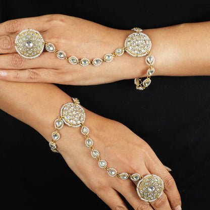 Traditional Hathful With Floral Round Design(Pair)