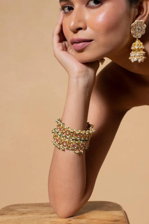 Wedding Special Women'S Pink And White Jadtar Bangles With Green Hangings