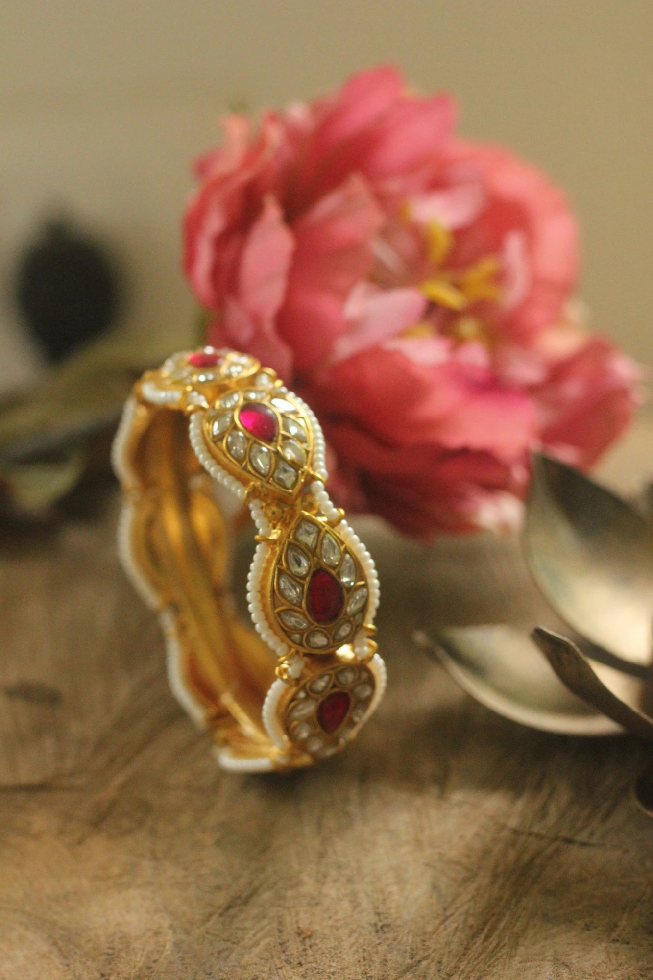 Pink white jadau Bangle (Single pc)