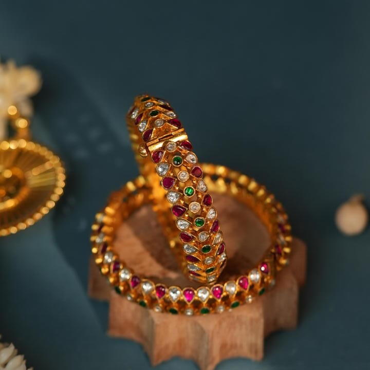 Designer multicolour jadau pink bangle for women((single pc))