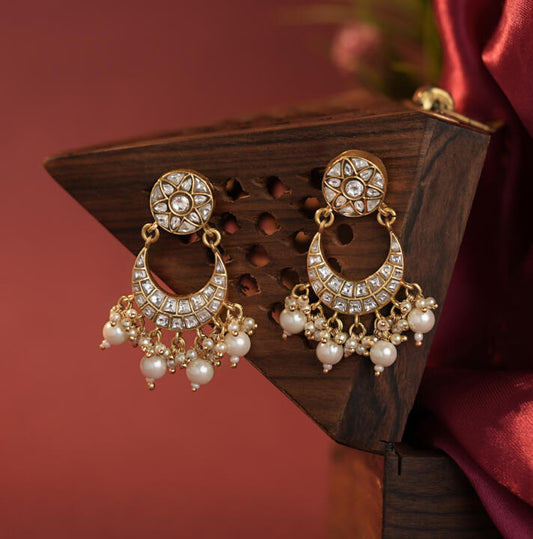 Gold plated jadau white small chandbaali