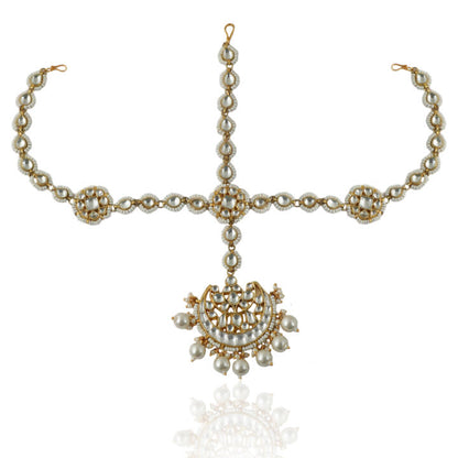 Single Line White Hairband With Pearl Tikka