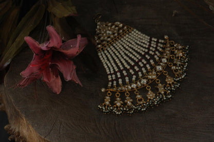 Green Meenakari White And Red Passa