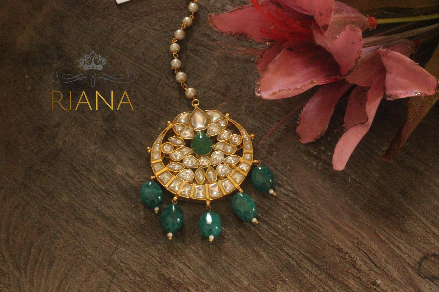 Emerald Green Beads White Jadtar Wedding Wear Maangtikka