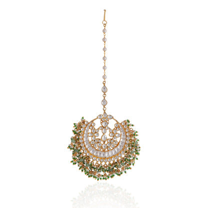 Green white hangings jadtar maangtikka