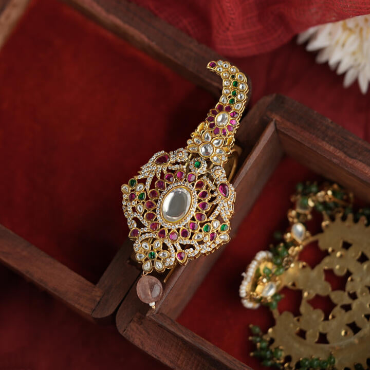 Heritage handcrafted jadau Kilangi in anitique finish